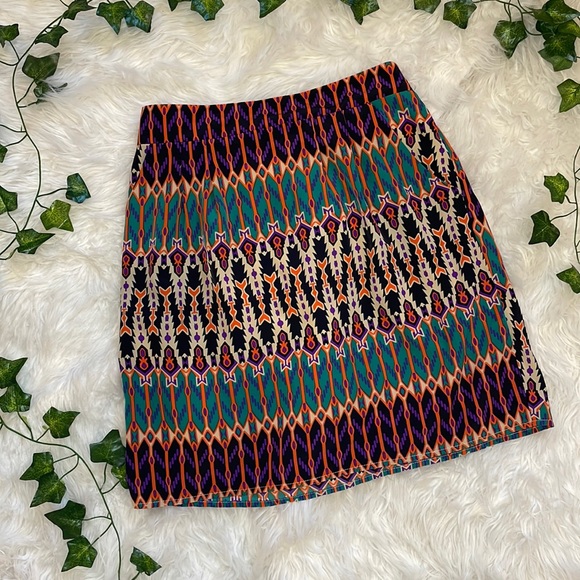 ANTHROPOLOGIE PRINT SKIRT WITH TIES IN BACK & POCKETS!!! SIZE SMALL! LIKE NEW! - Picture 5 of 7